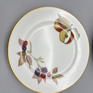 Royal‎ Worcester Evesham Bread Plates 6 5/8" Set Of 7